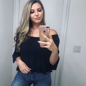 Meet your Posher, Taylor